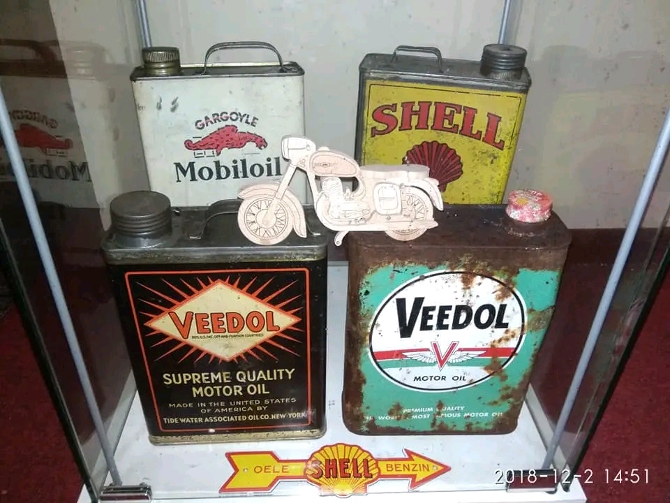 Staré cedule