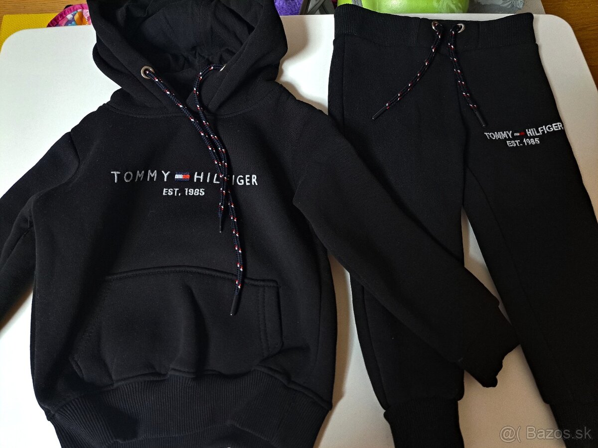 Detska suprava Tommy Hilfiger
