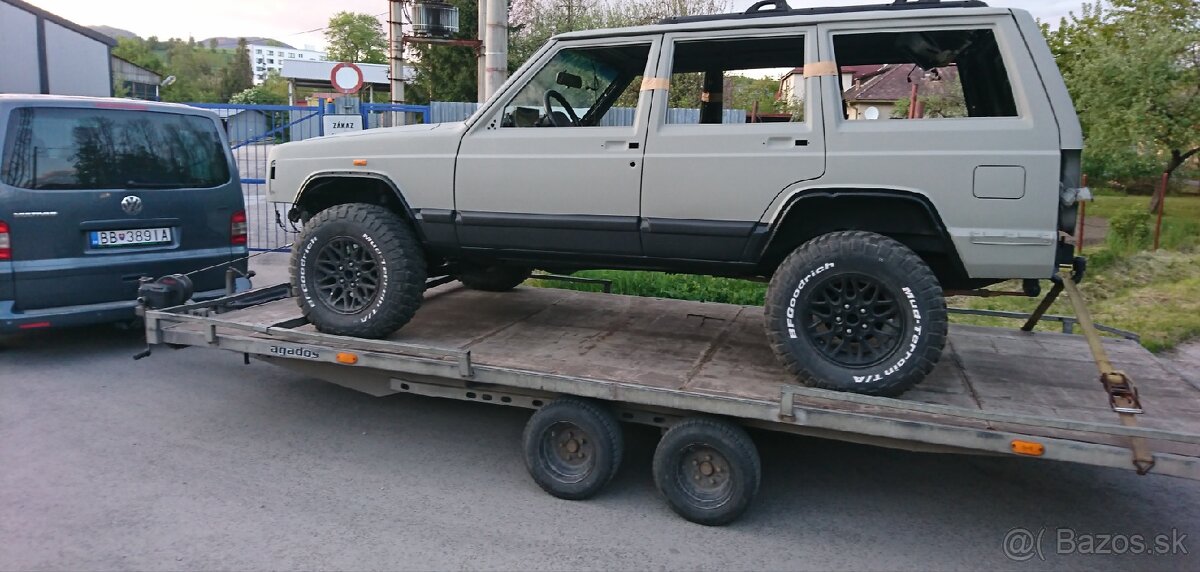 Autoprepravník Adam 15