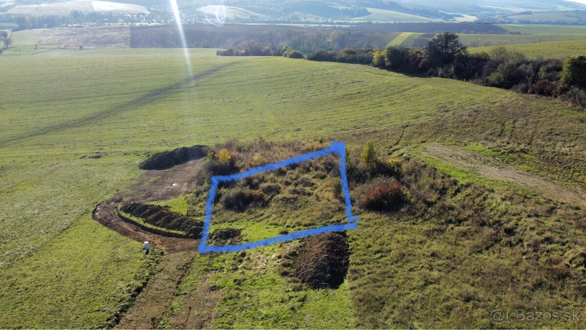pozemok na výstavbu RD - 500m2, mimo ruchu, v prírode