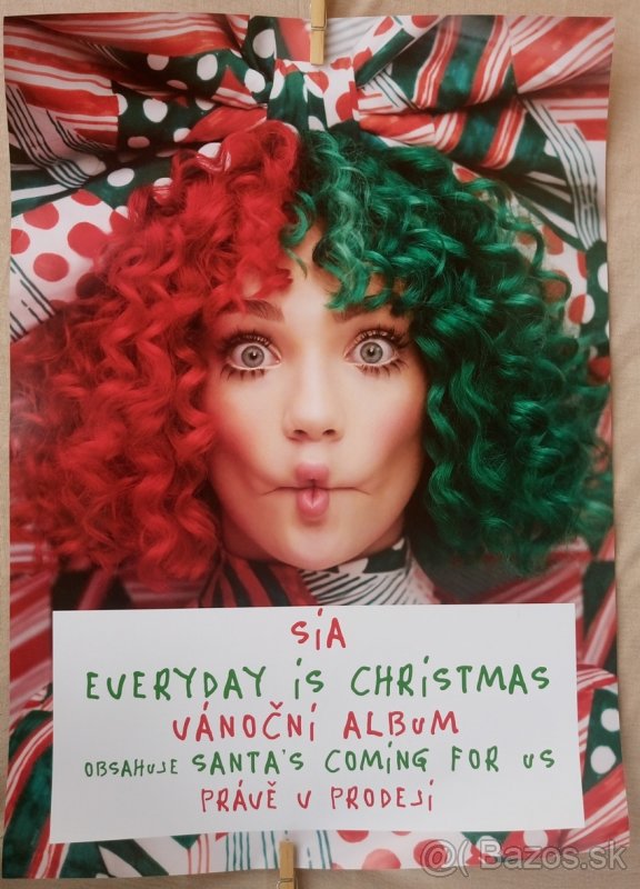 Plagát SIA k vianočnému albumu Everyday is Christmas