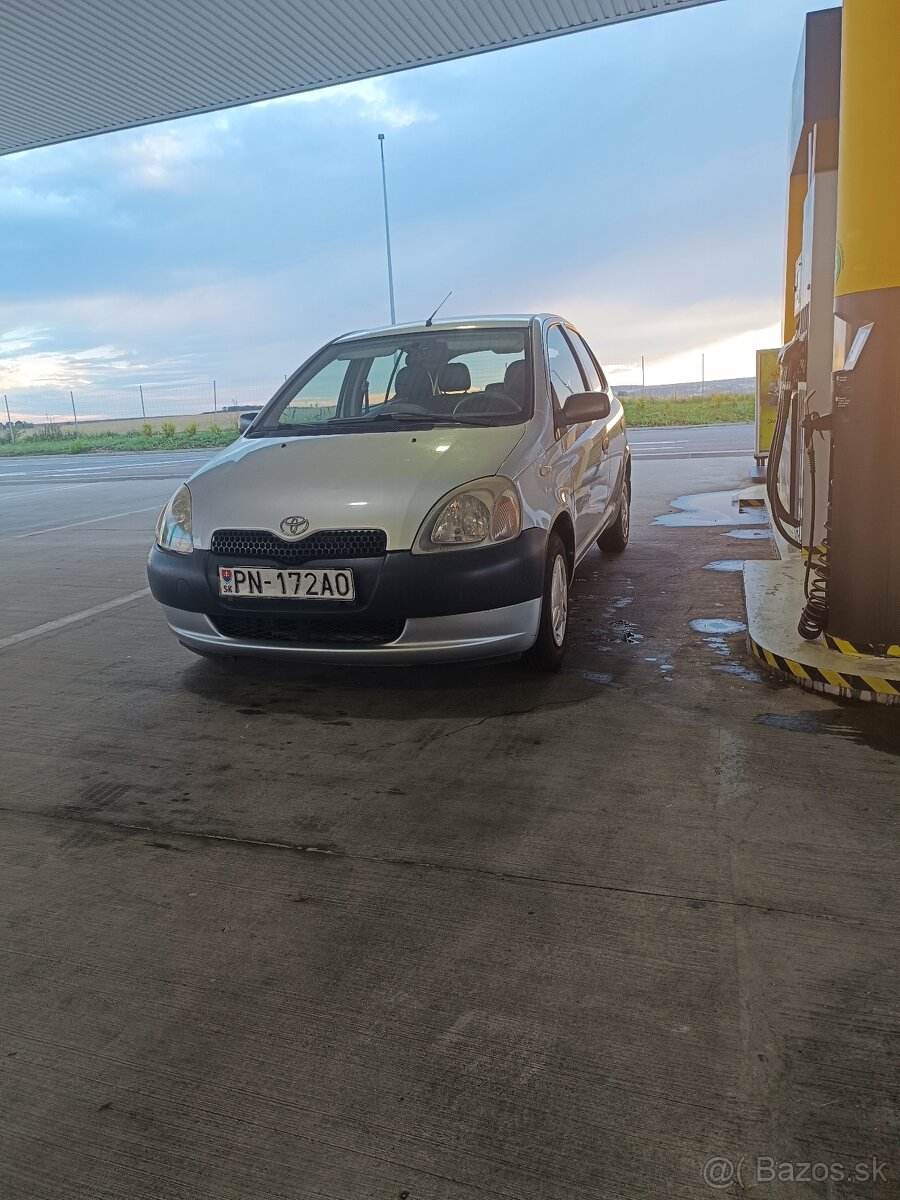 Toyota Yaris 1,0.VVTi 50kW