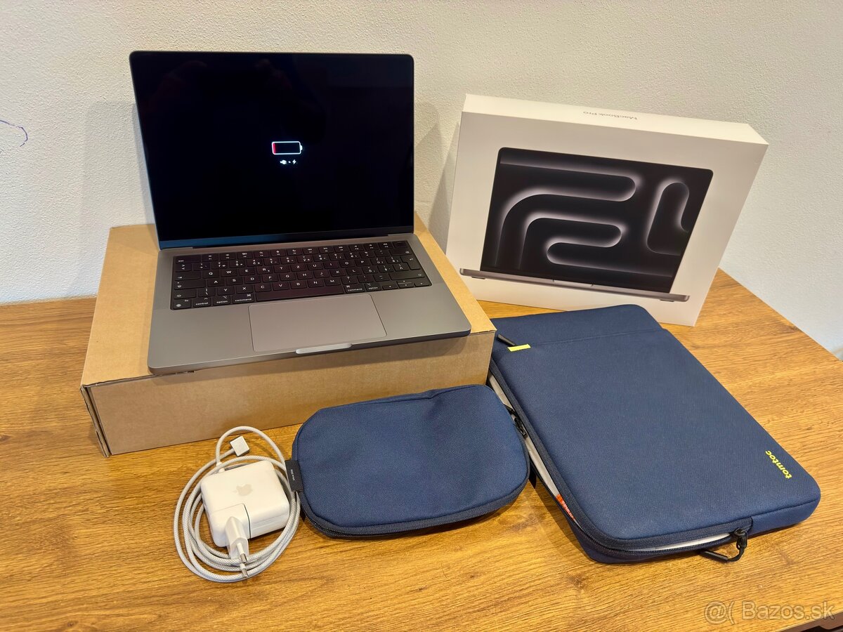Macbook pro 14 inch M3 512 gb