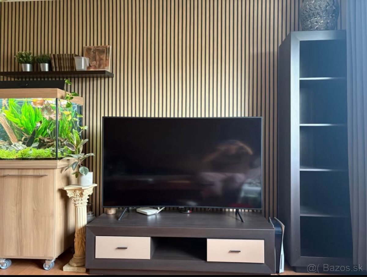 Obývacia stena- 4 ks nábytku