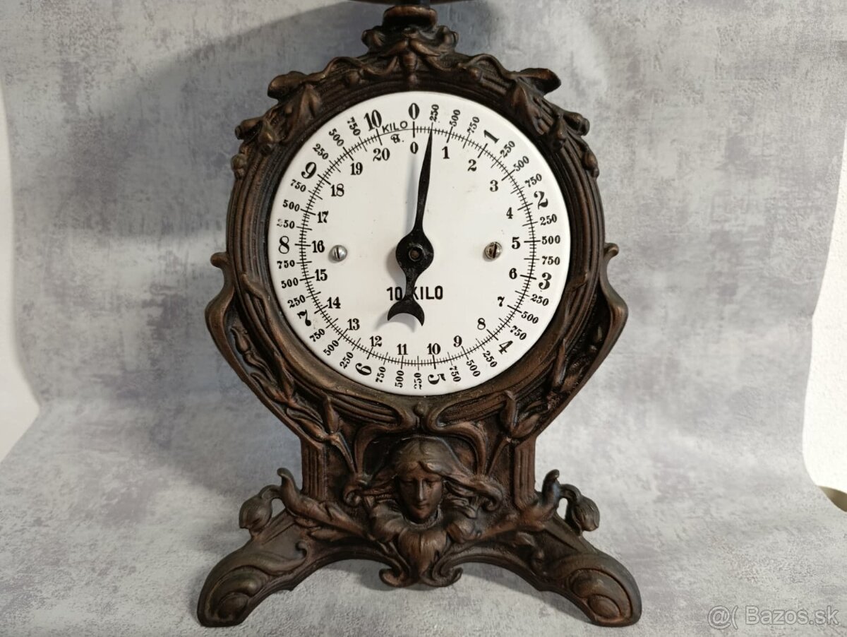 Velmi pěkné jednomiskové figuralné 10kg váhy.