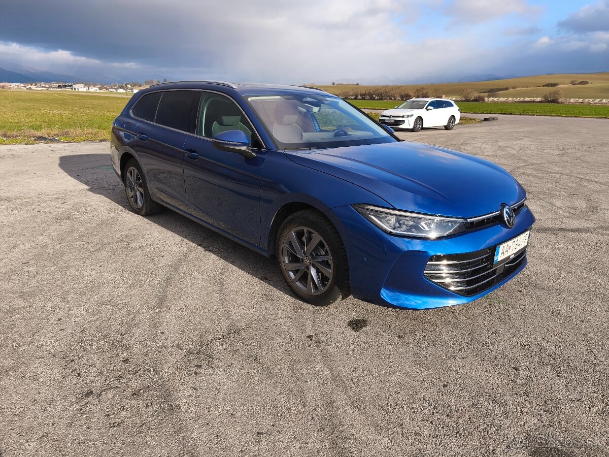 Passat Variant Elegance eHybrid 2025