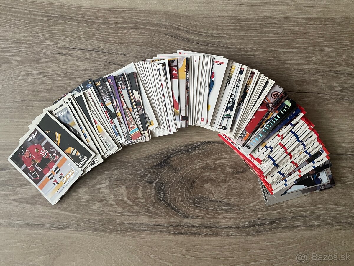 NHL 90te roky MIX LOT 200ks