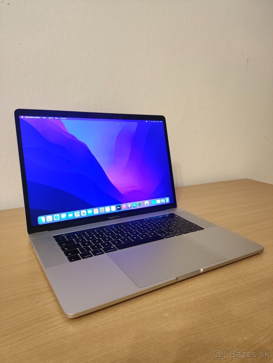 MacBook Pro 15 2016 | i7 • 16GB • 256GB 💾