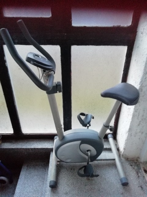 predam stacionárny bicykel