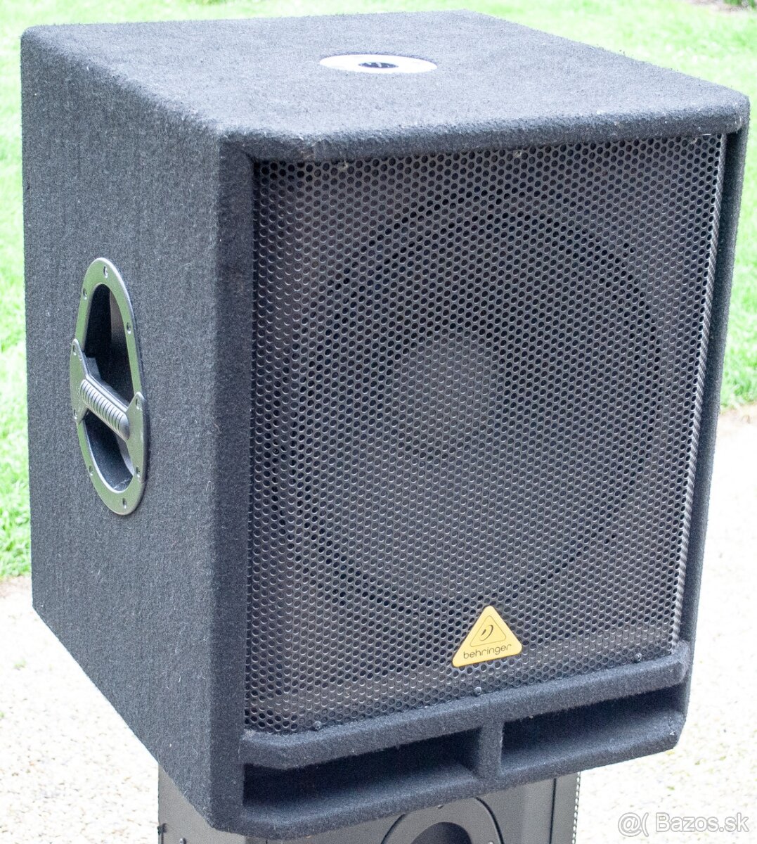 Behringer Eurolive VQ1500D Aktivní subwoofer