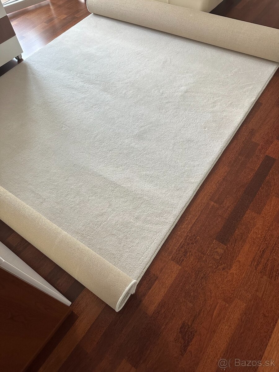 Koberec 400 x 200