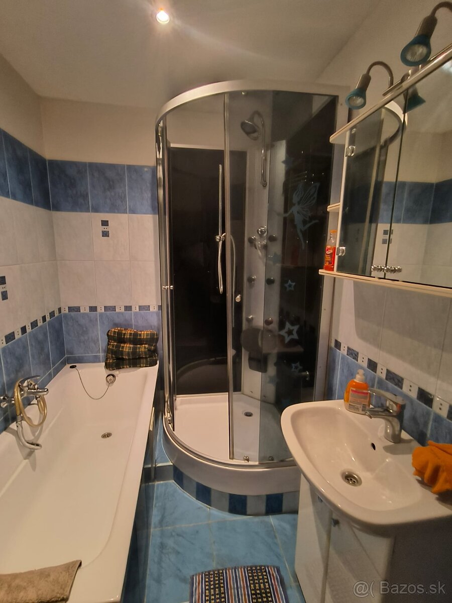 Veľkometrážny 2-izbový byt na predaj, Vrútky
