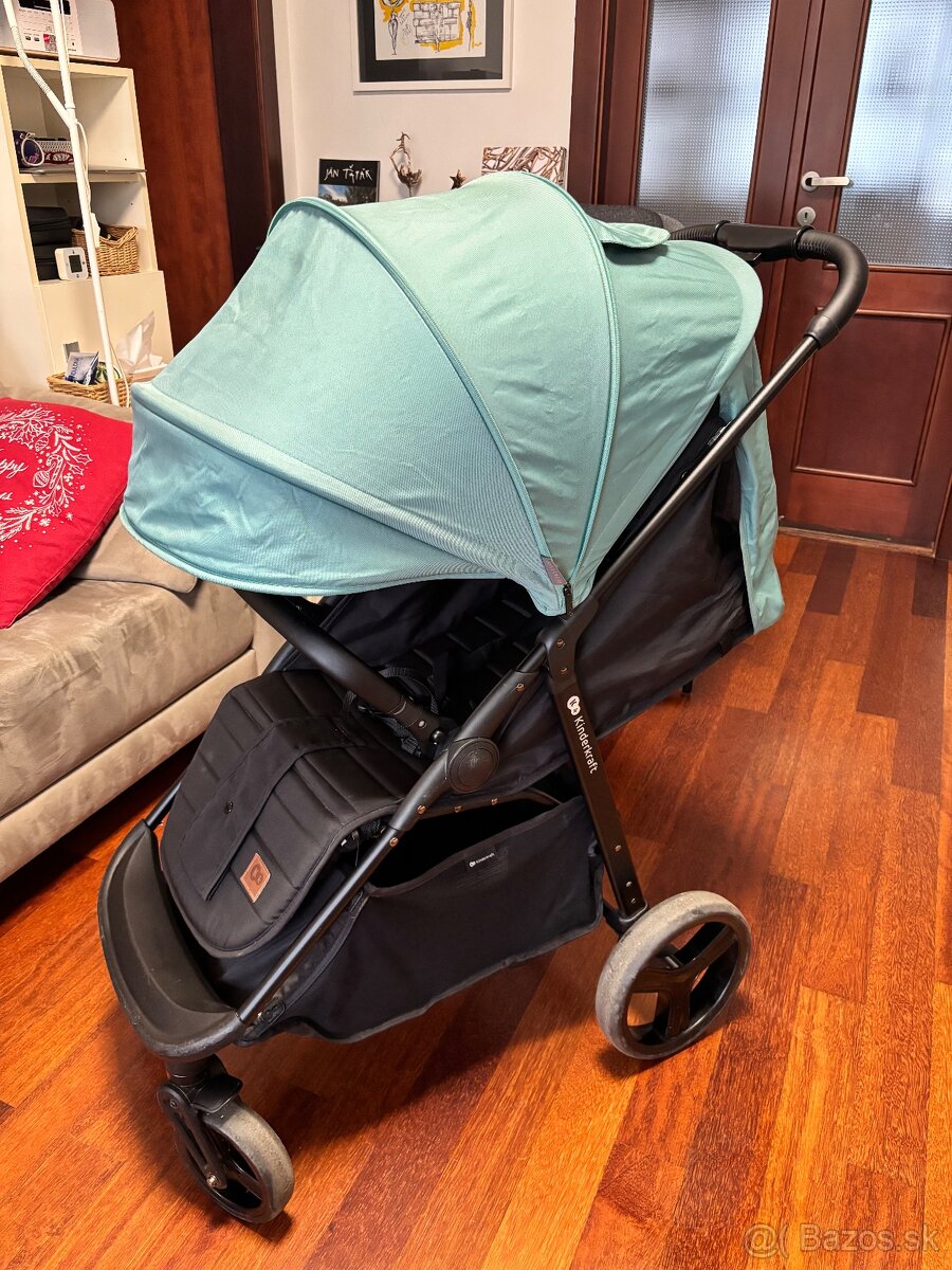 Športový kočík KINDERKRAFT Rine Juicy Green