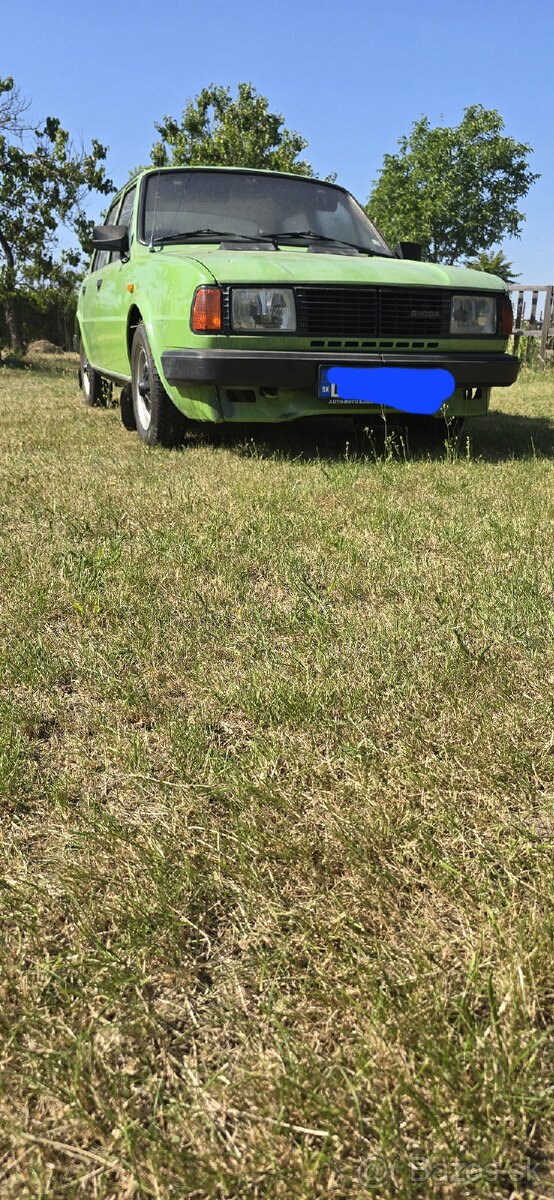 Škoda 120