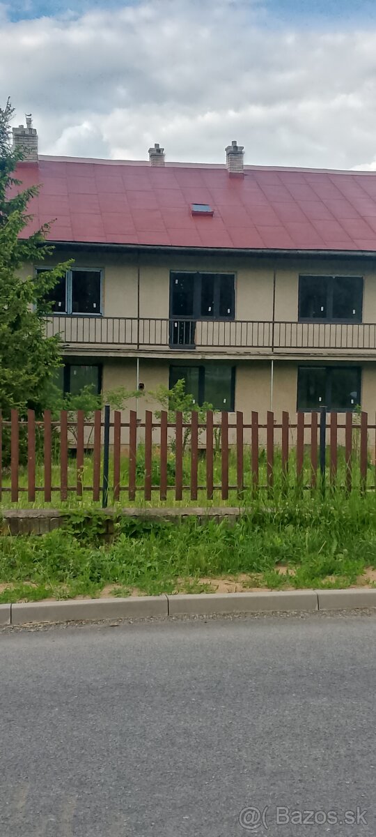 Na predaj dvoj podlažný rodinný dom v Jarovnice