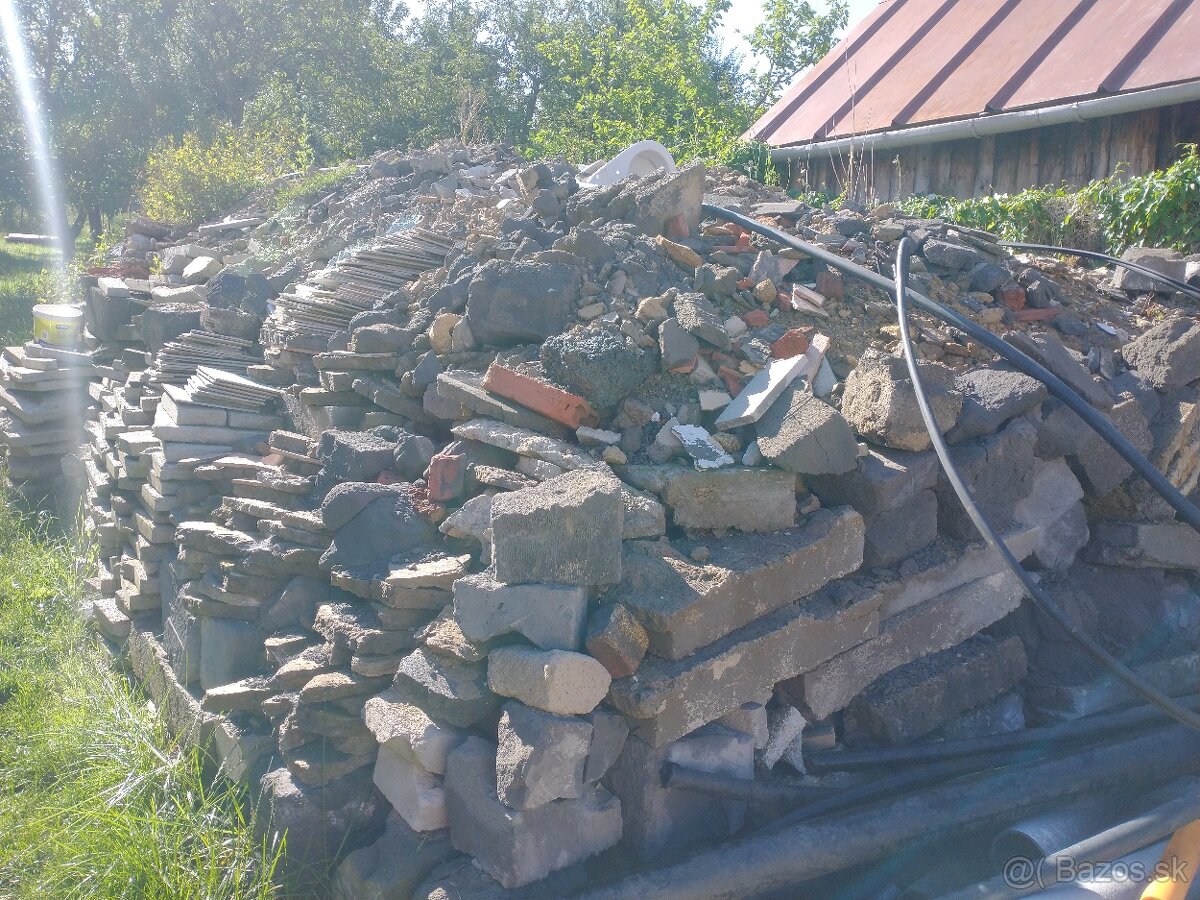 Stavebná suť