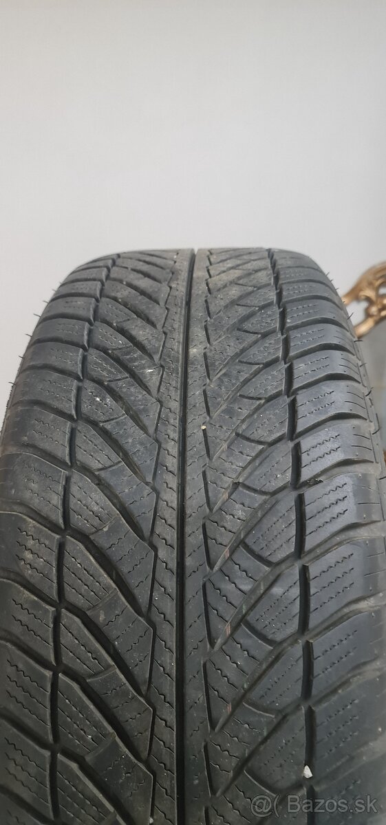 Predám zimné pneumatiky GOODYEAR 255/50r19