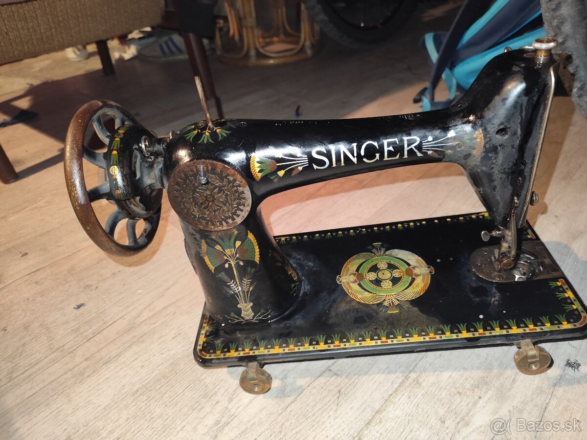 Šijací stroj Singer