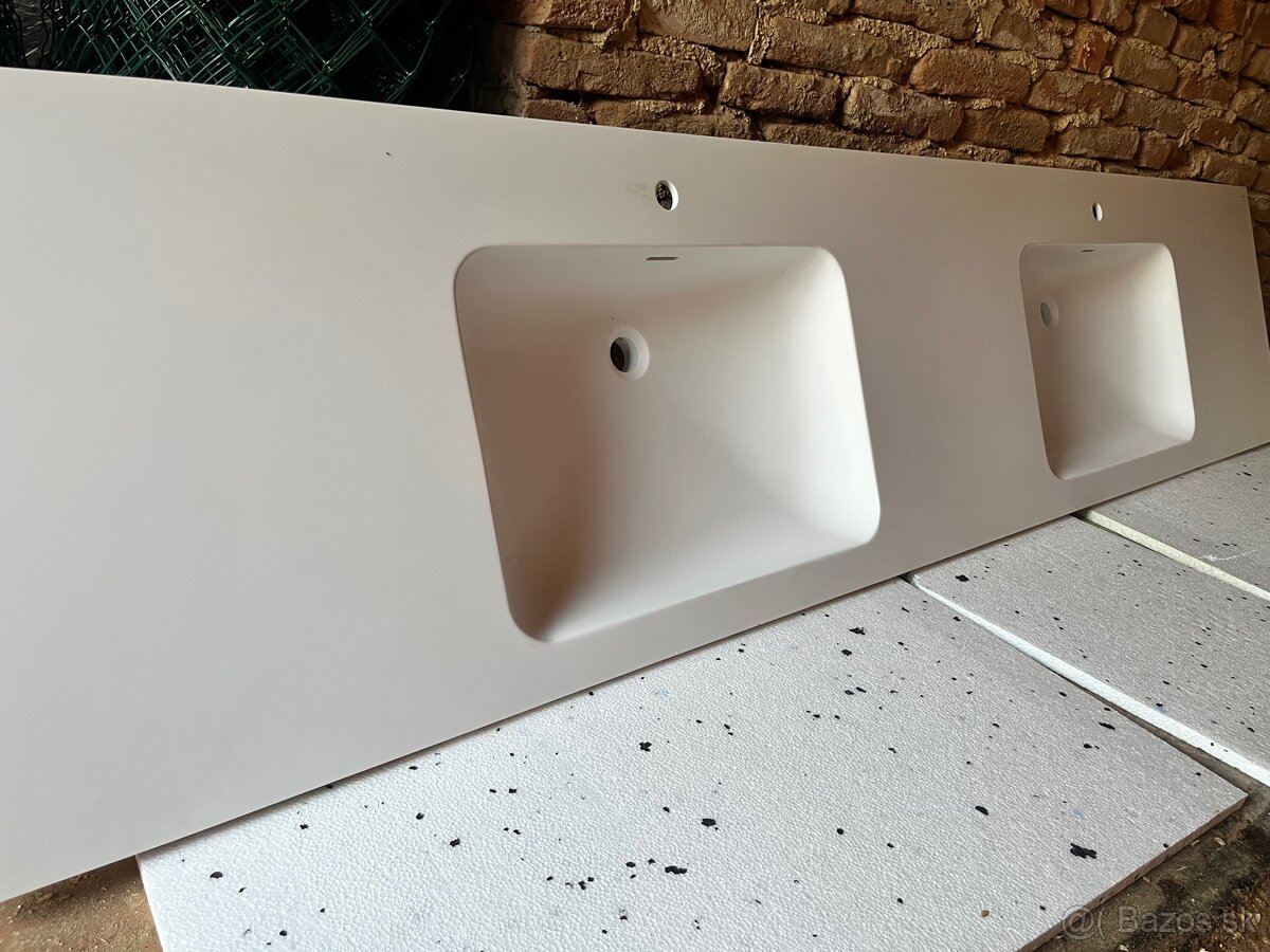 Dvojité umývadlo laufen