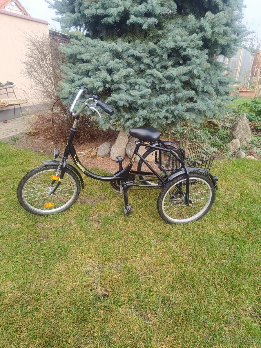 Trojkolesový bicykel pre seniorov.