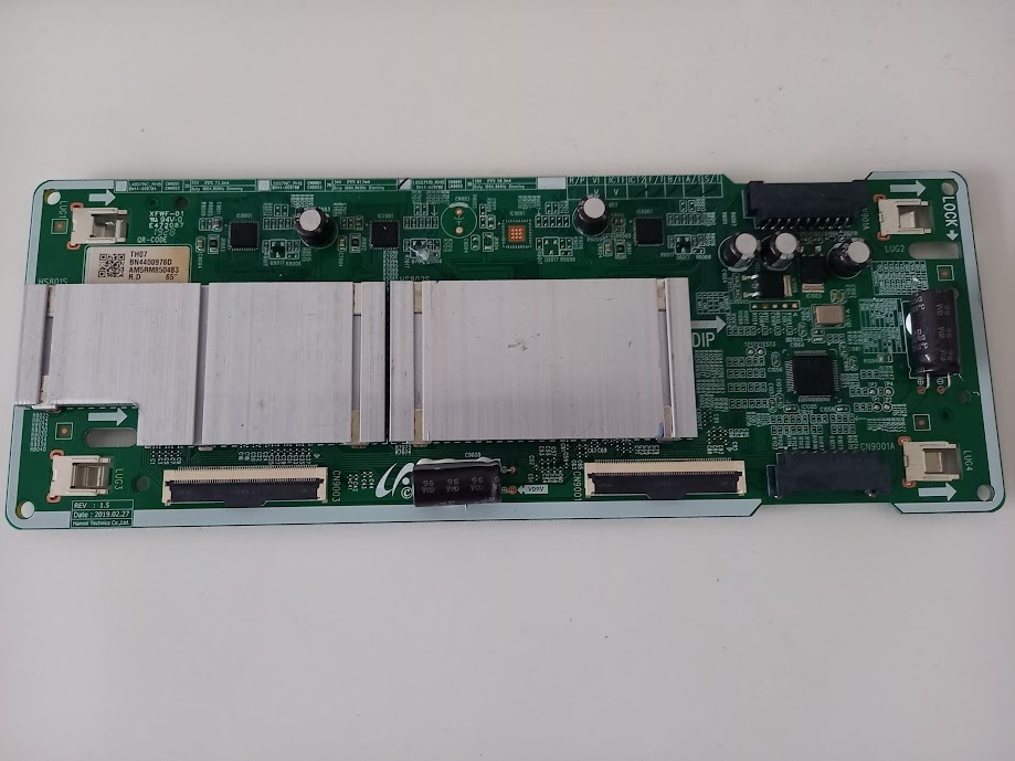 Predám náhradné diely pre QLED TV Samsung QE65Q70R.