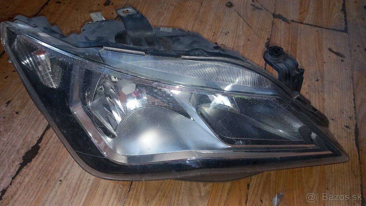 Predam svetla Ibiza 6J lift