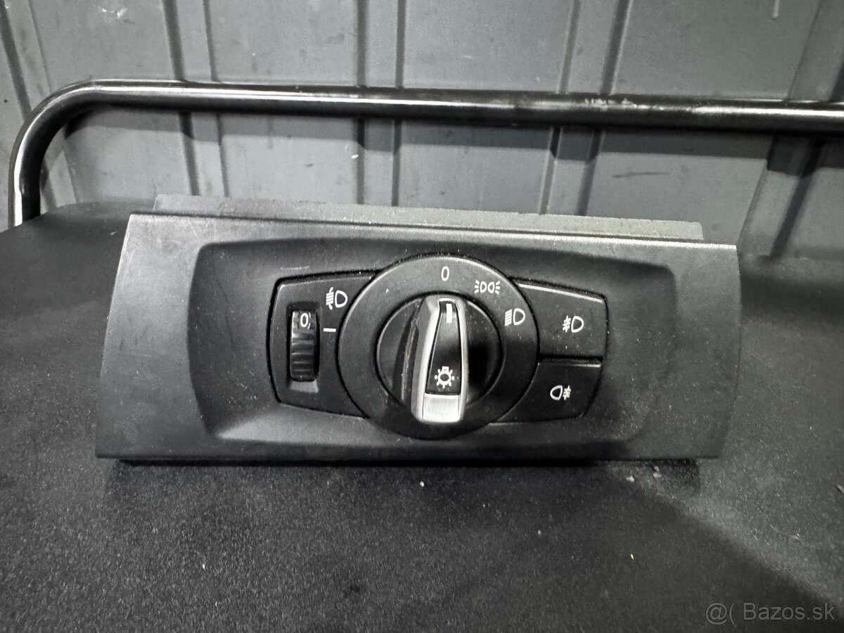 Predám vypínač svetiel BMW e90/e91