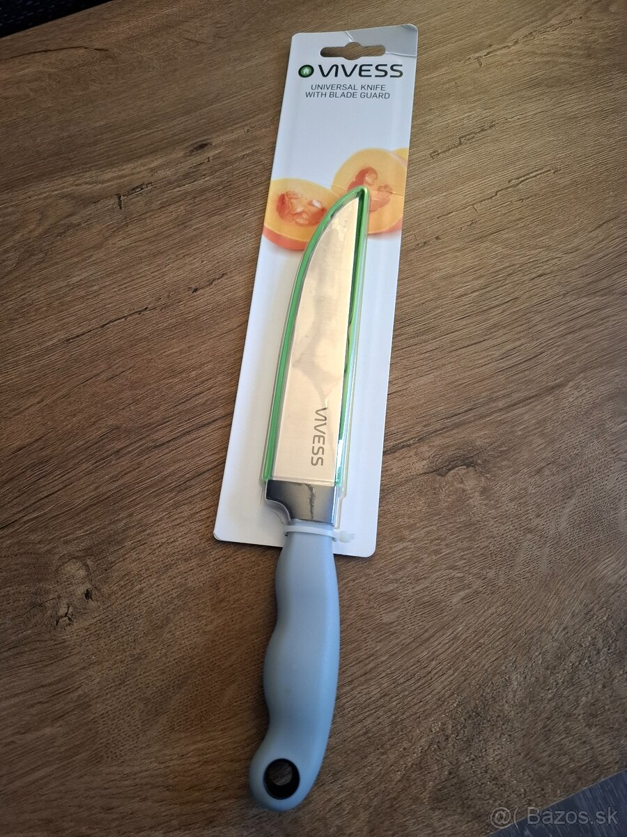 Nový nôž s púzdrom