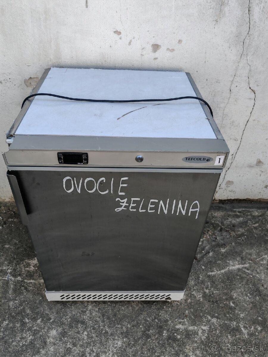 Nerezová podbarova chladnička 87 cm