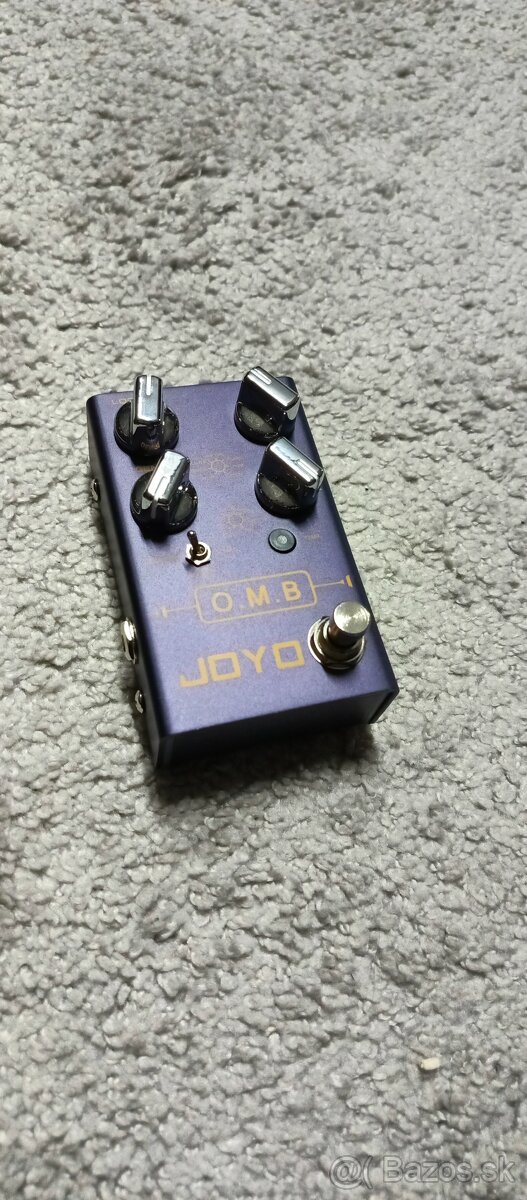 Joyo R-06 O.M.B Gitarový efekt (looper, drum machine)