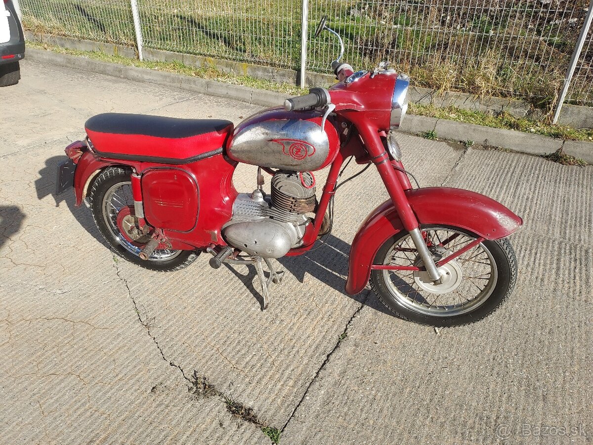 ČZ 175 typ 450.05 deluxe