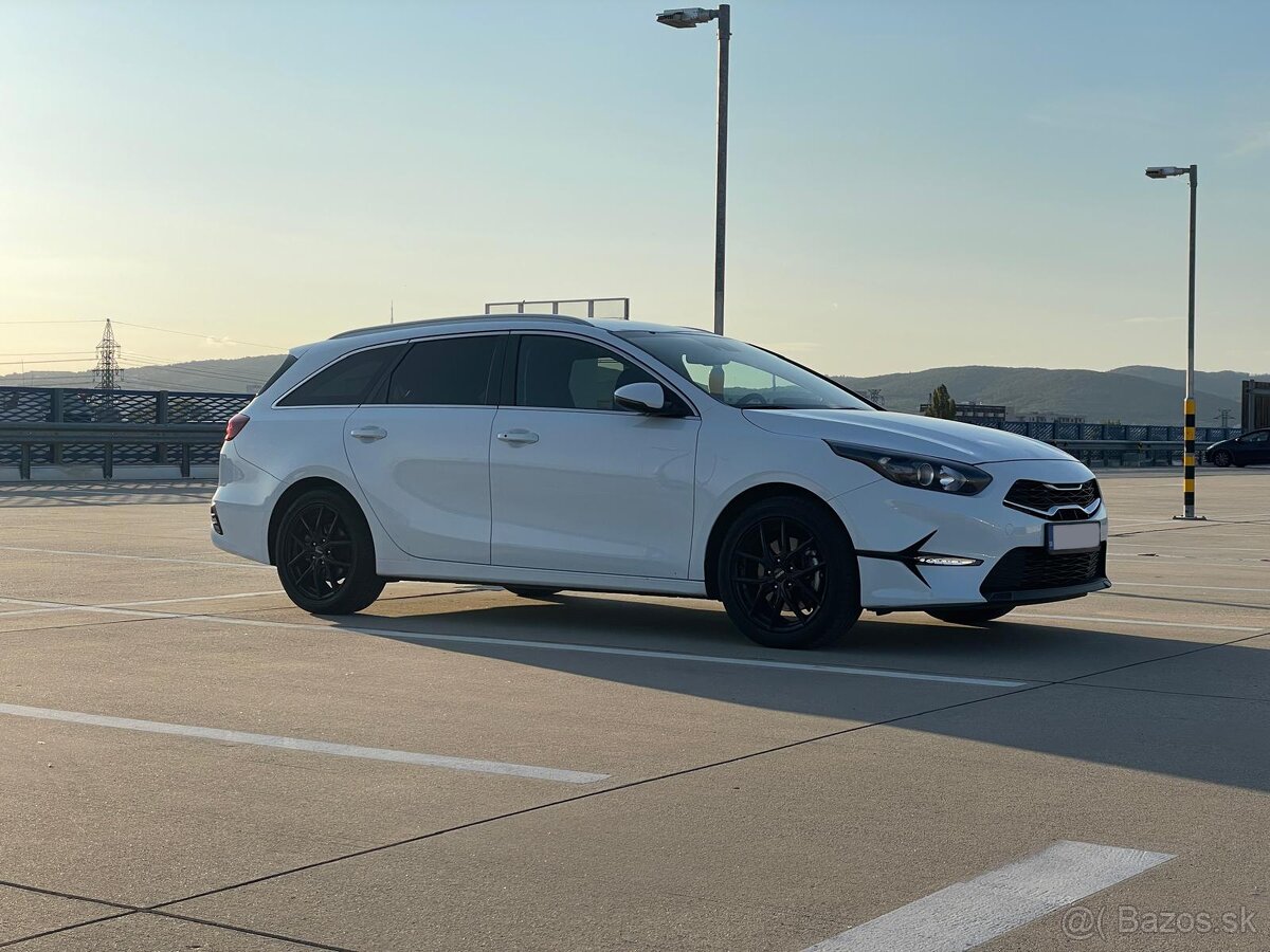 Predám Kia ceed SW 1.5tgdi