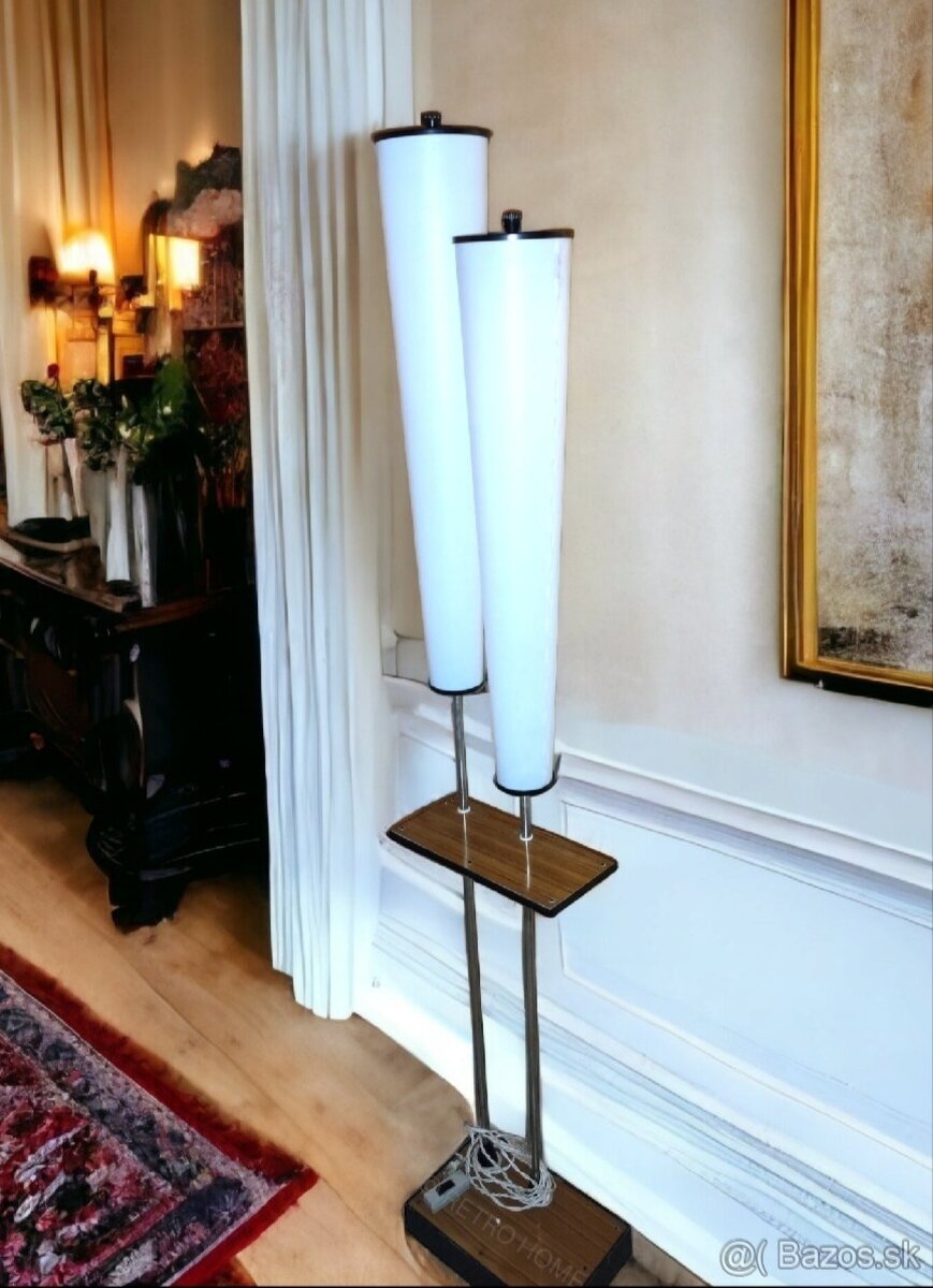 Retro stojanové lampy