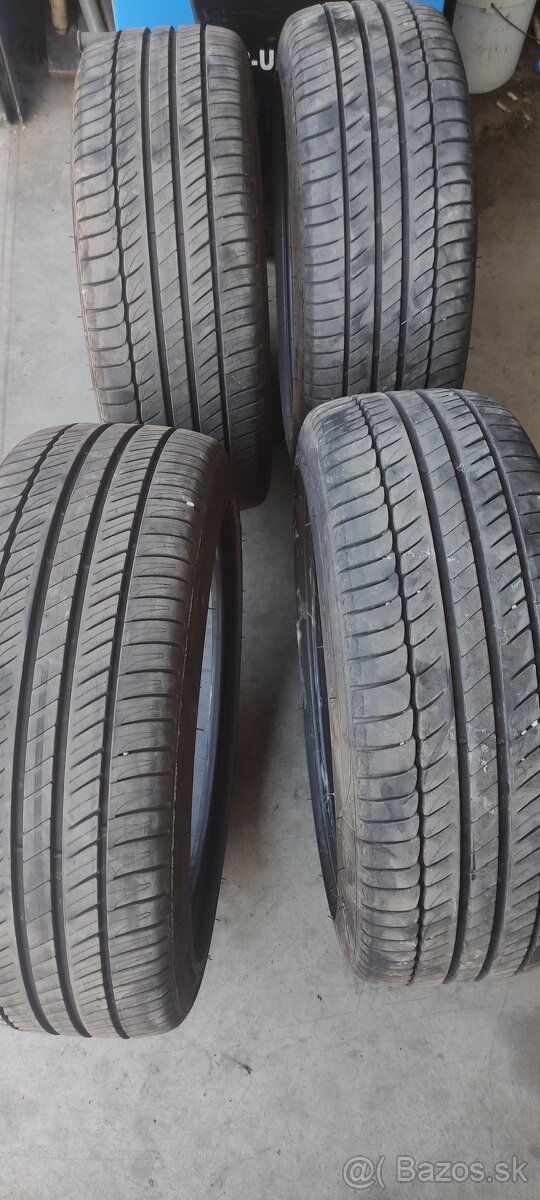 215/45 R17 letné