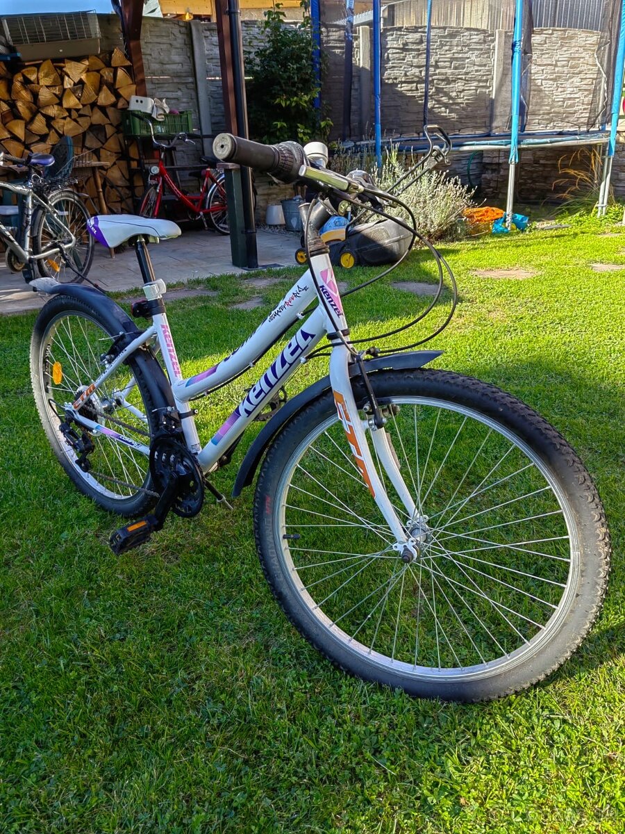Dievčenský bicykel 24