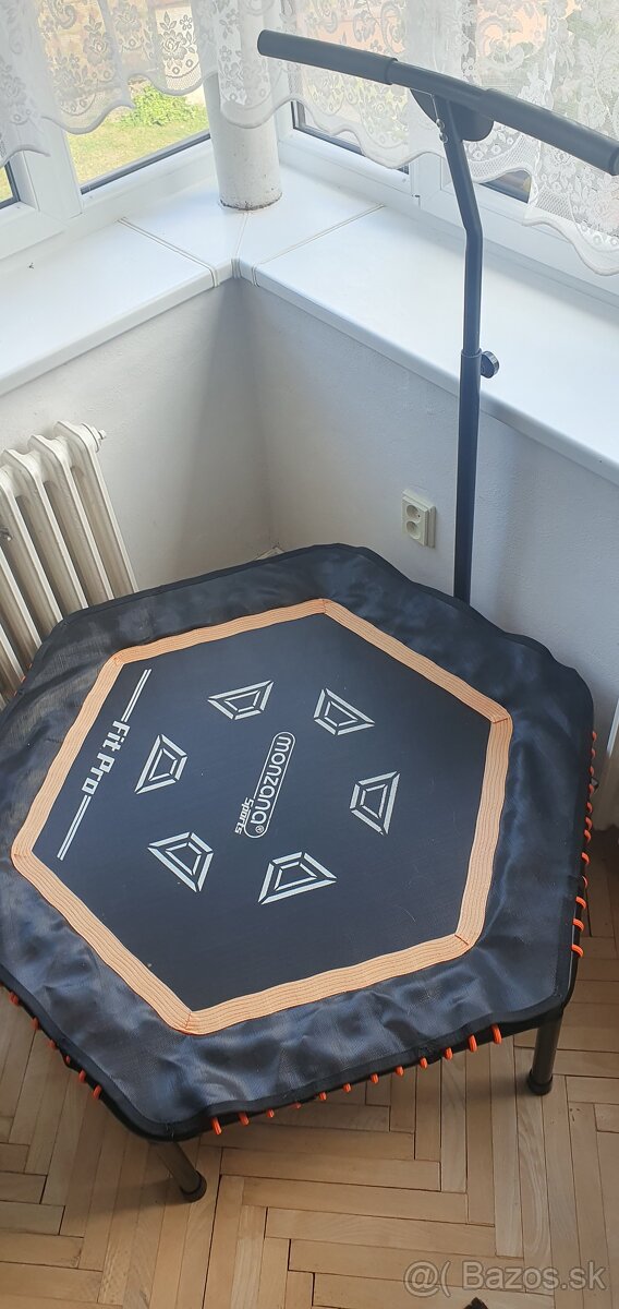Fitness trampolina
