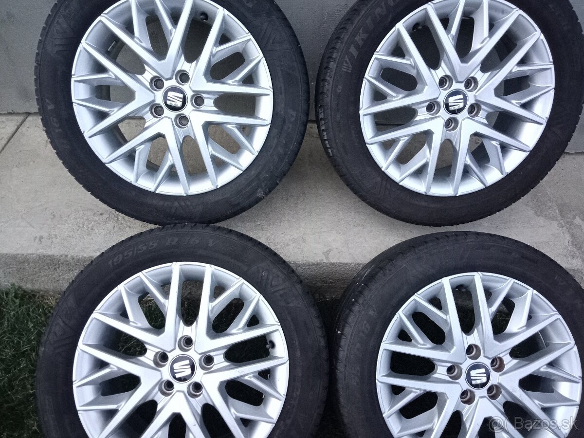 Seat 16"5x100 ...195/55 R16 orig.hlinik.disky letná sada