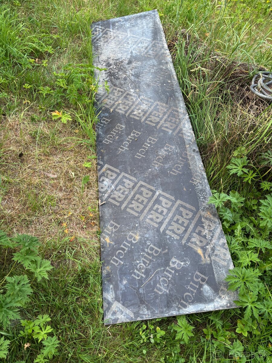 Šalovacie dosky ,dielce -Peri