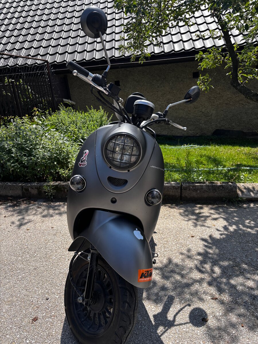 Skúter 50cc