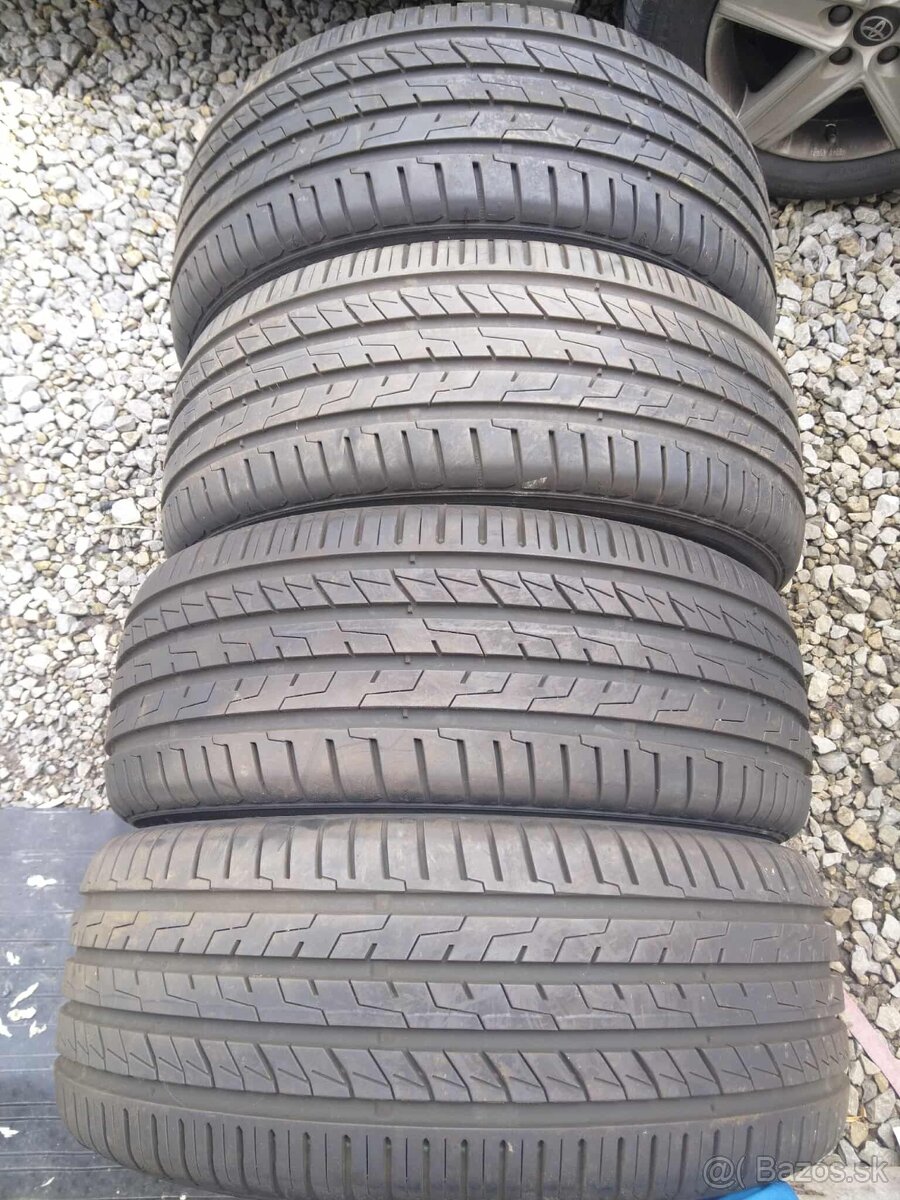 225/50 R17 letné + alu disky.