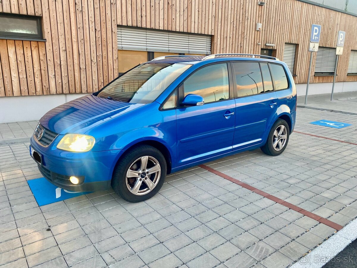 VW Touran 2.0tdi 103kw 5mestne