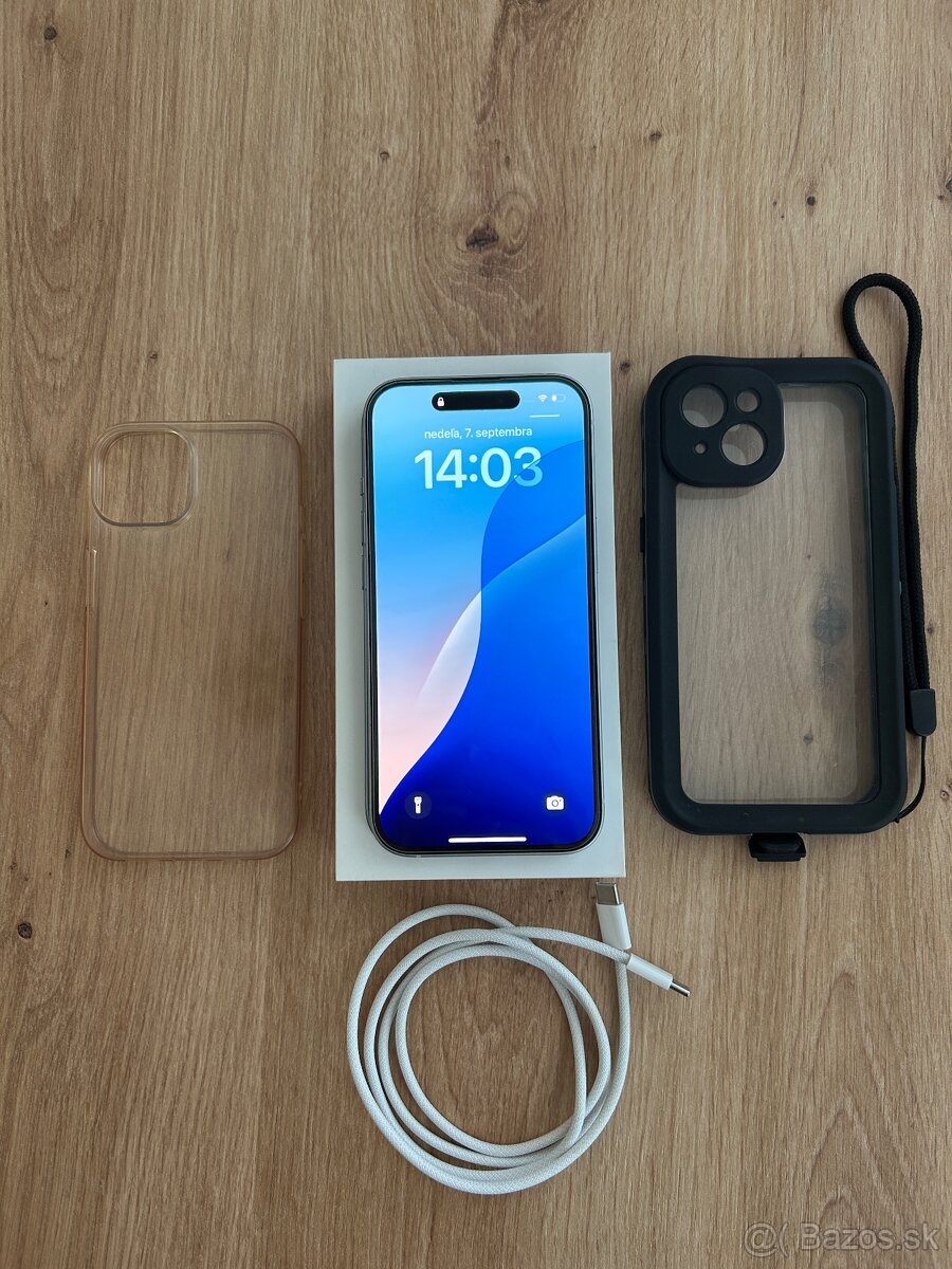 iPhone 15 (128GB, blue)