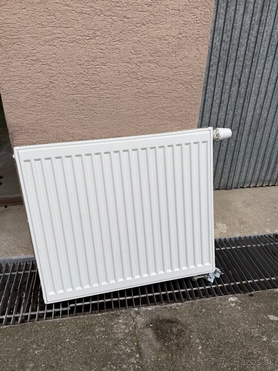 Radiator KORADO 600x700