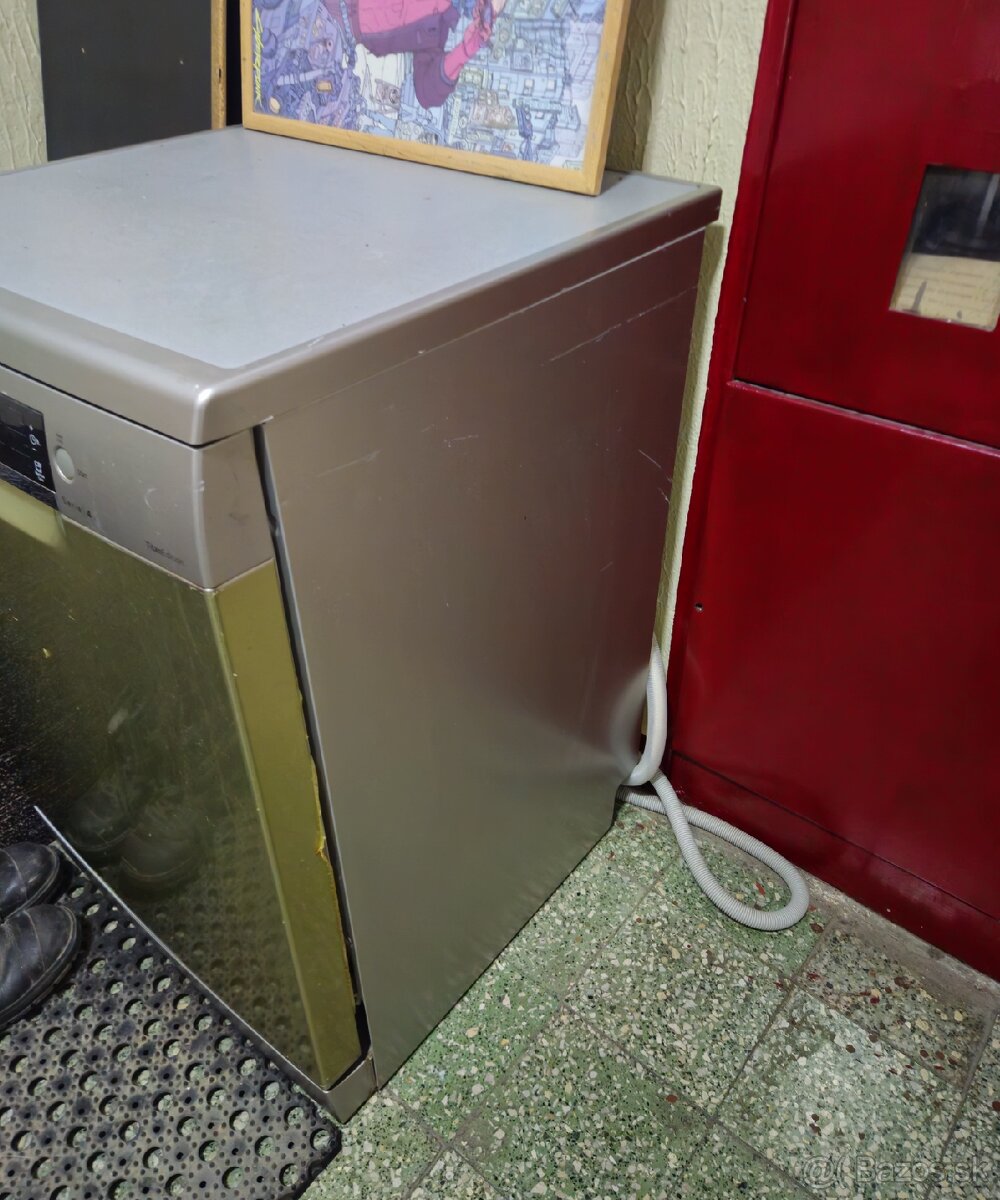 Umývačka riadu bos