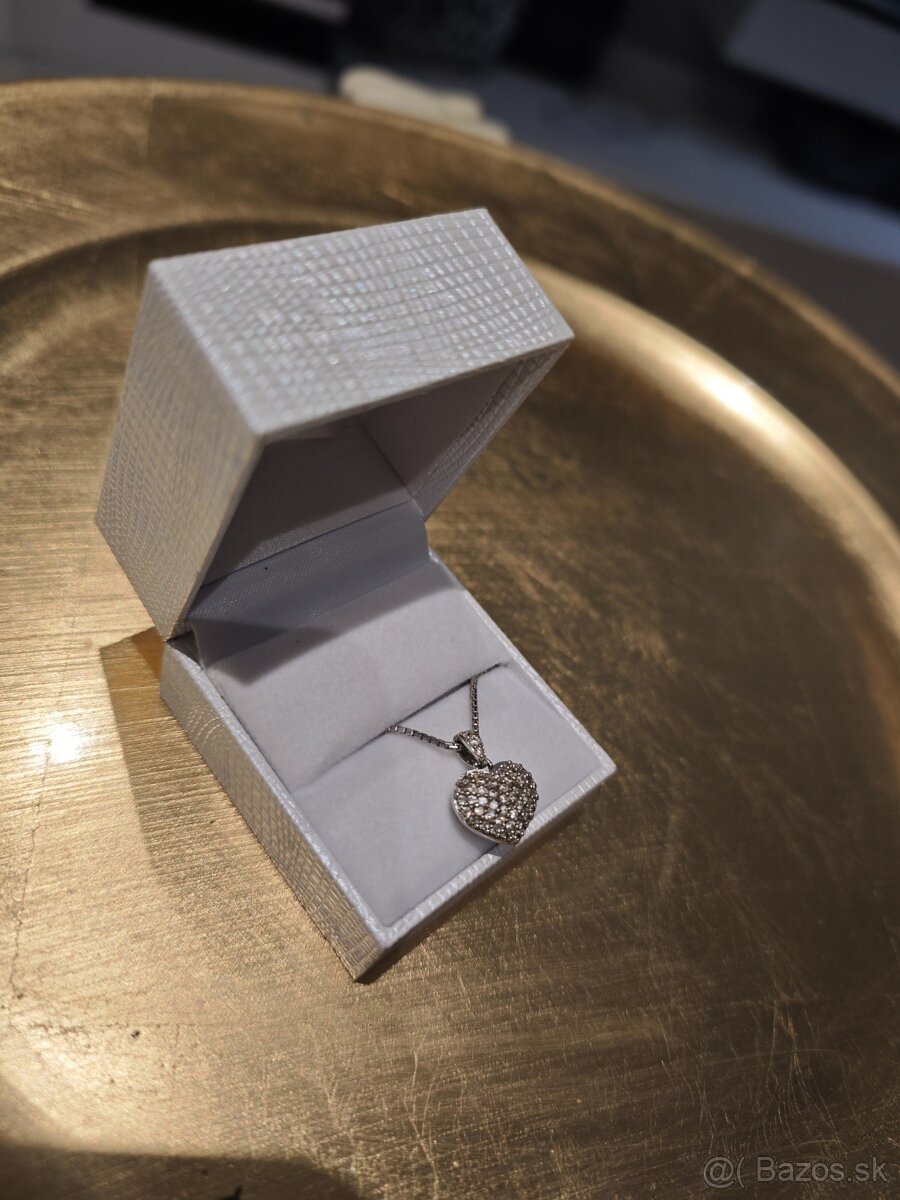 Retiazka s priveskom srdce