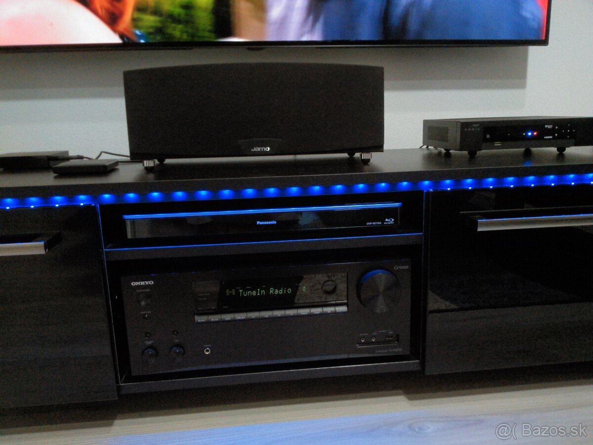 ONKYO TX-NR 676E