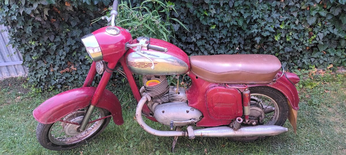 Jawa 250 353