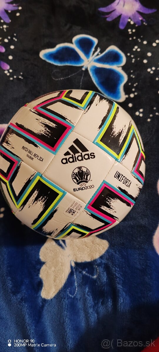 Futbalová lopta ADIDAS Uniforia. Nepoužité