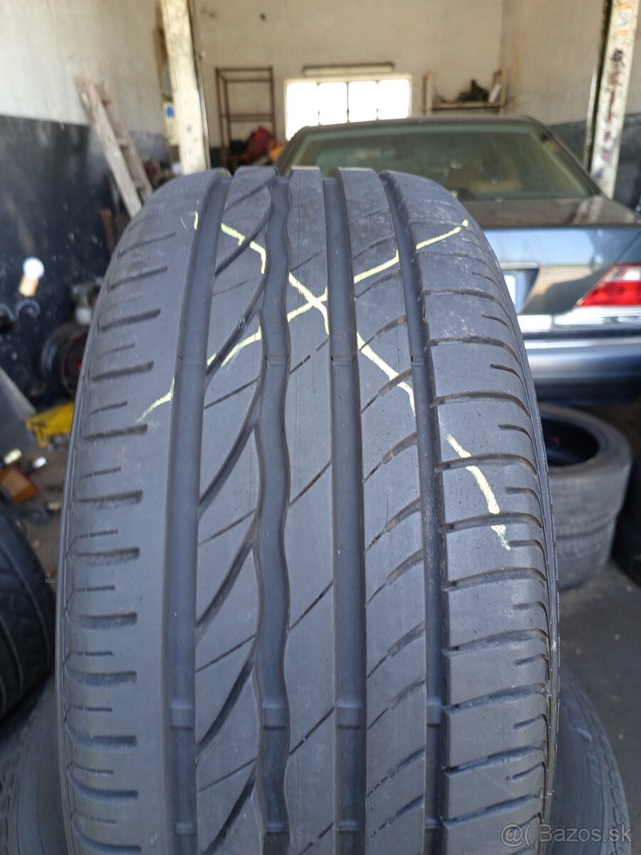 215/45R16 Bridgestone