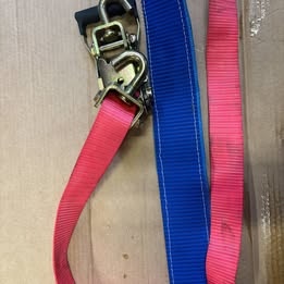 Upínací pás / gurtňa na cez kolesá